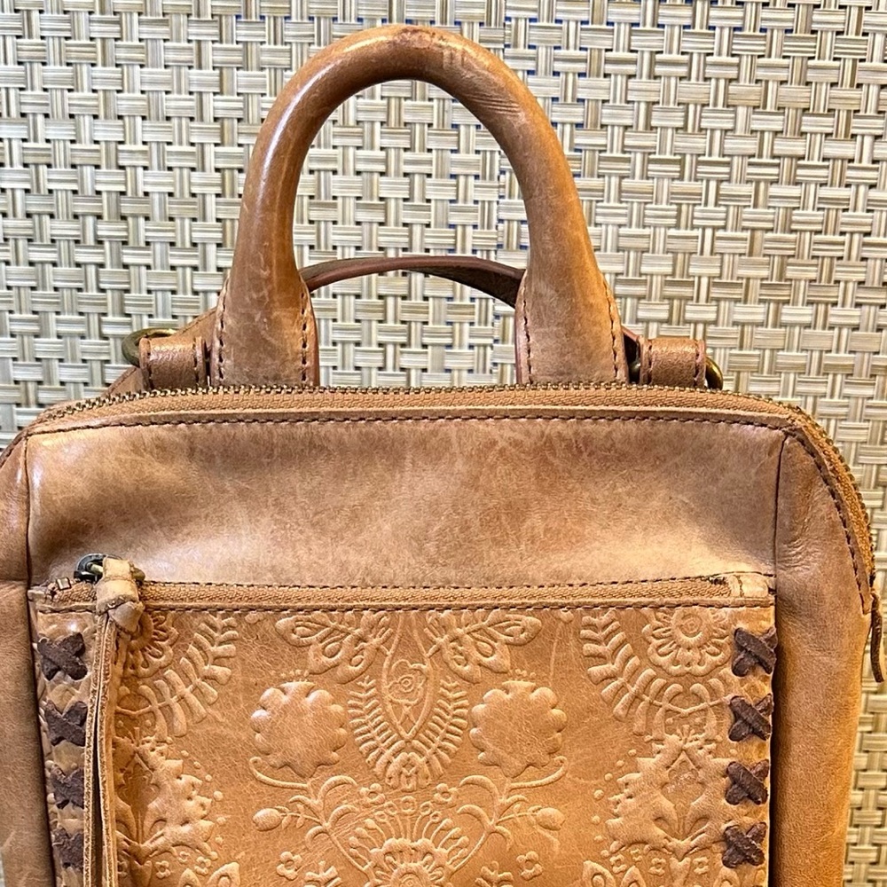 🌟HP🌟The Sak Loyola Tan Leather Mini Convertible Backpack Tobacco Floral - Picture 2 of 16